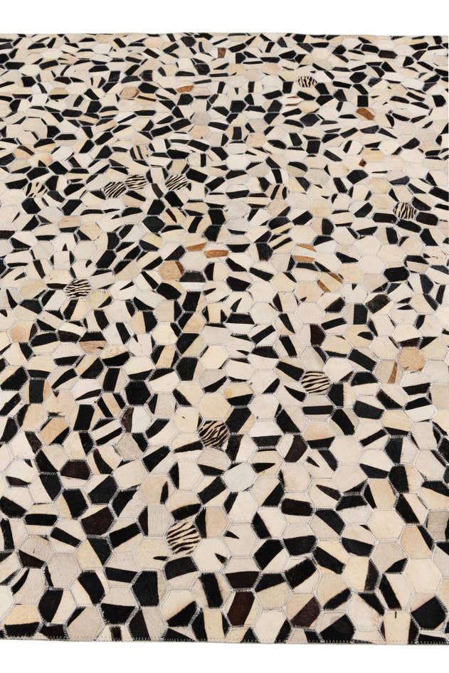 Detail image of 5' 1 x 7' 11 Cowhide Stocks Rug