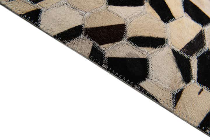 5' 1 x 7' 11 Cowhide Stocks Rug