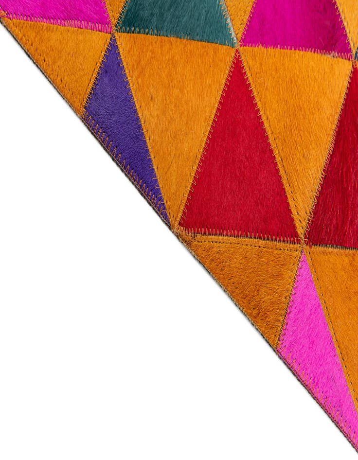 Detail image of 5' 2 x 8' 1 Cowhide Stocks Rug