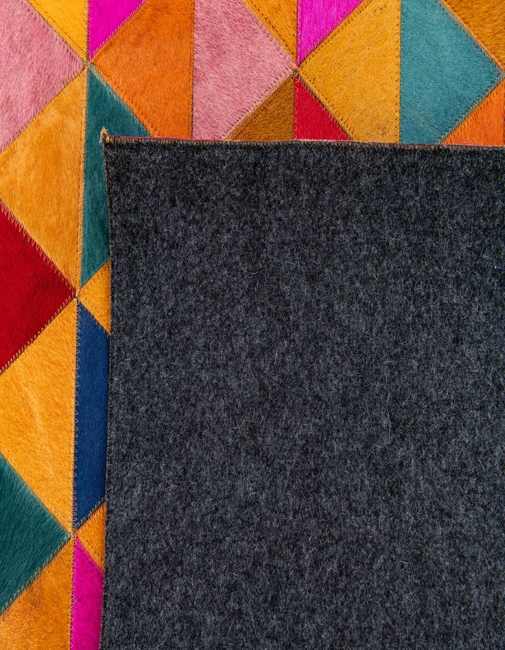 Detail image of 5' 2 x 8' 1 Cowhide Stocks Rug