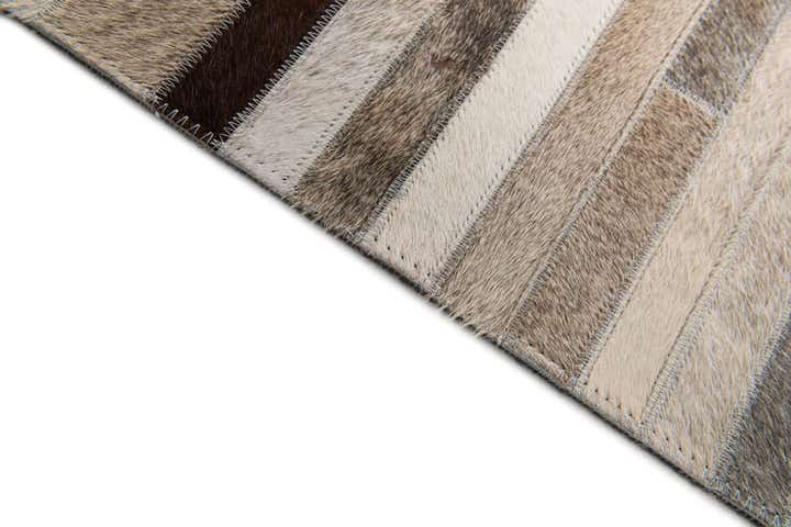 5' 1 x 7' 11 Cowhide Stocks Rug