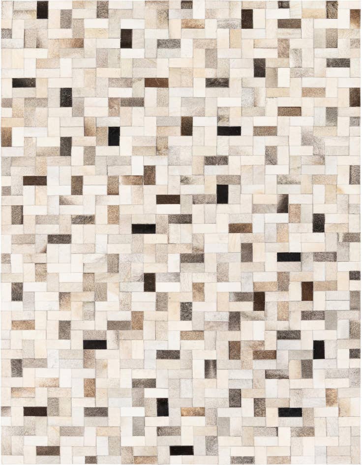 Detail image of 5' x 7' 11 Cowhide Stocks Rug