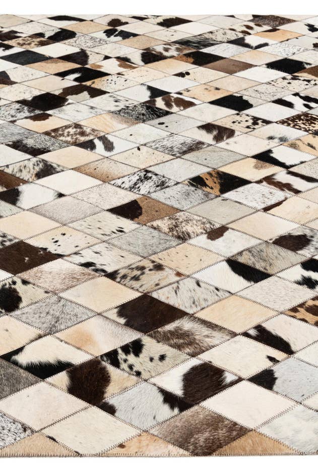 Detail image of 5' x 8' Cowhide Stocks Rug