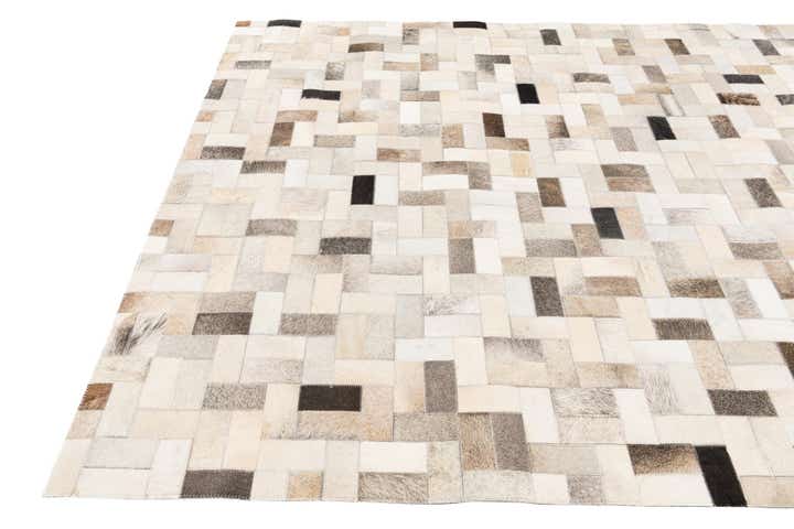 5' x 7' 11 Cowhide Stocks Rug