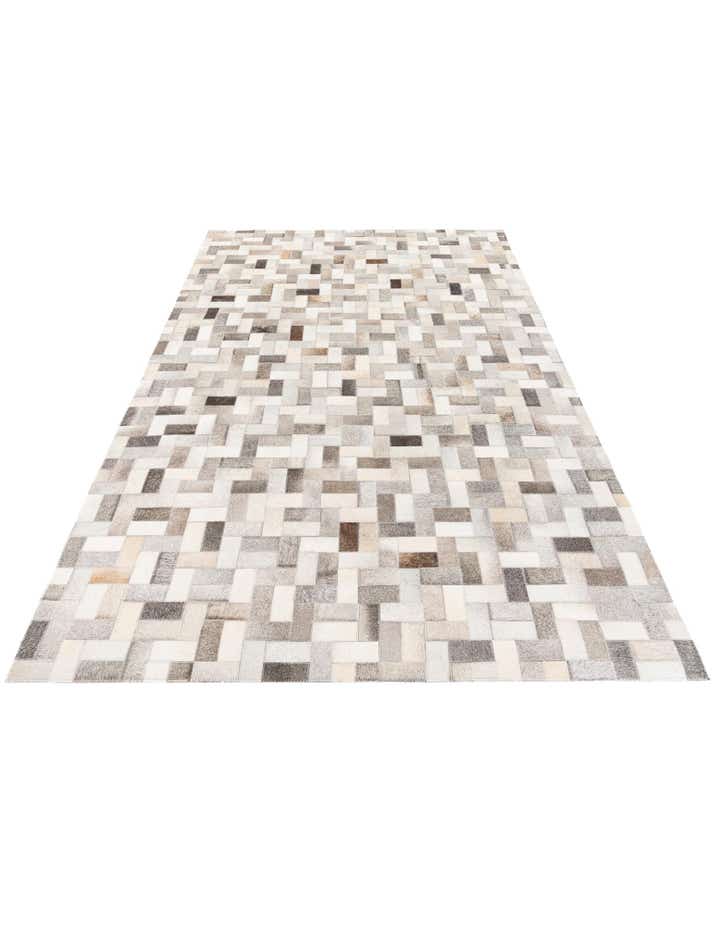 5' x 8' Cowhide Stocks Rug