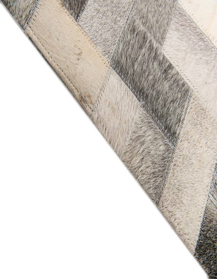 Detail image of 5' x 8' Cowhide Stocks Rug