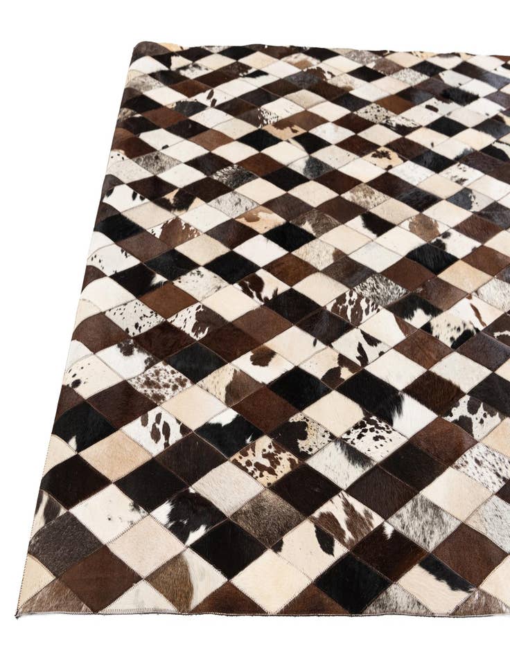 Detail image of 5' 1 x 8' 1 Cowhide Stocks Rug