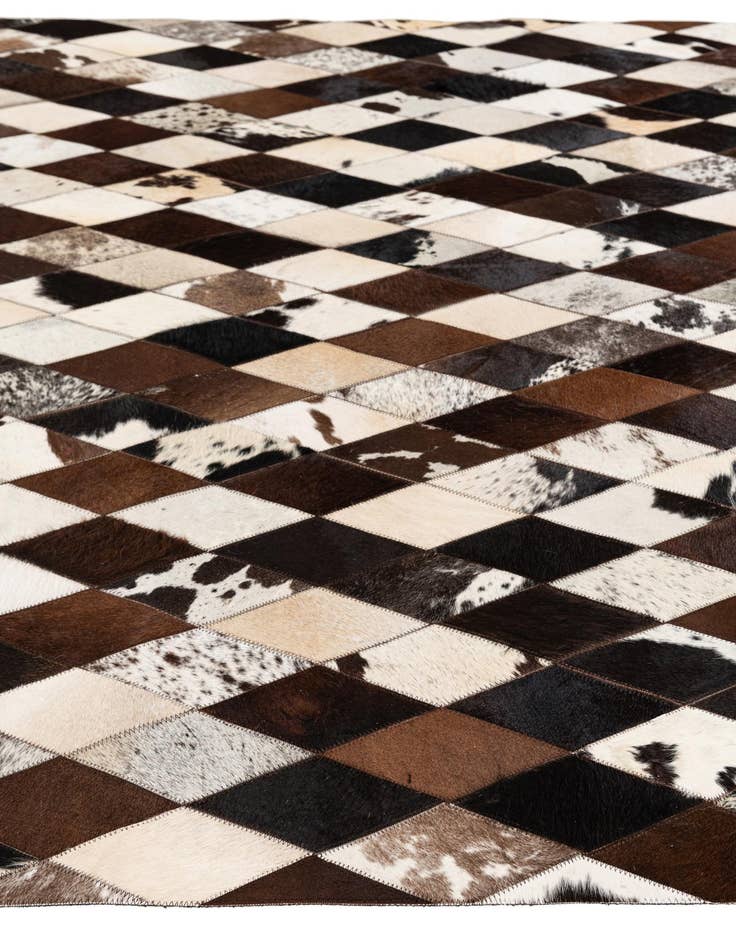 Detail image of 5' 1 x 8' 1 Cowhide Stocks Rug