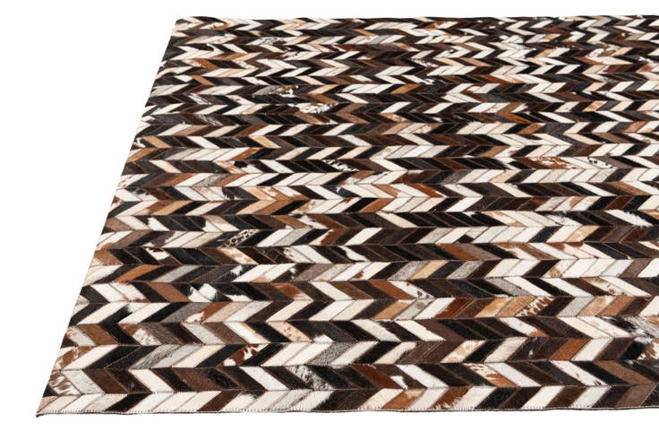Detail image of 4' 11 x 8' Cowhide Stocks Rug