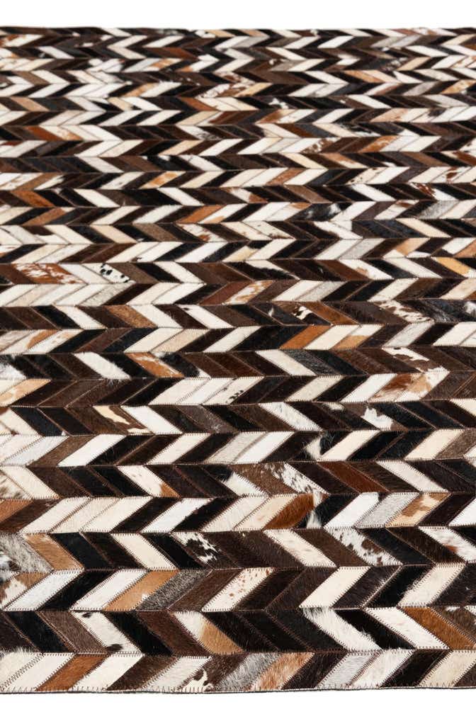 4' 11 x 8' Cowhide Stocks Rug