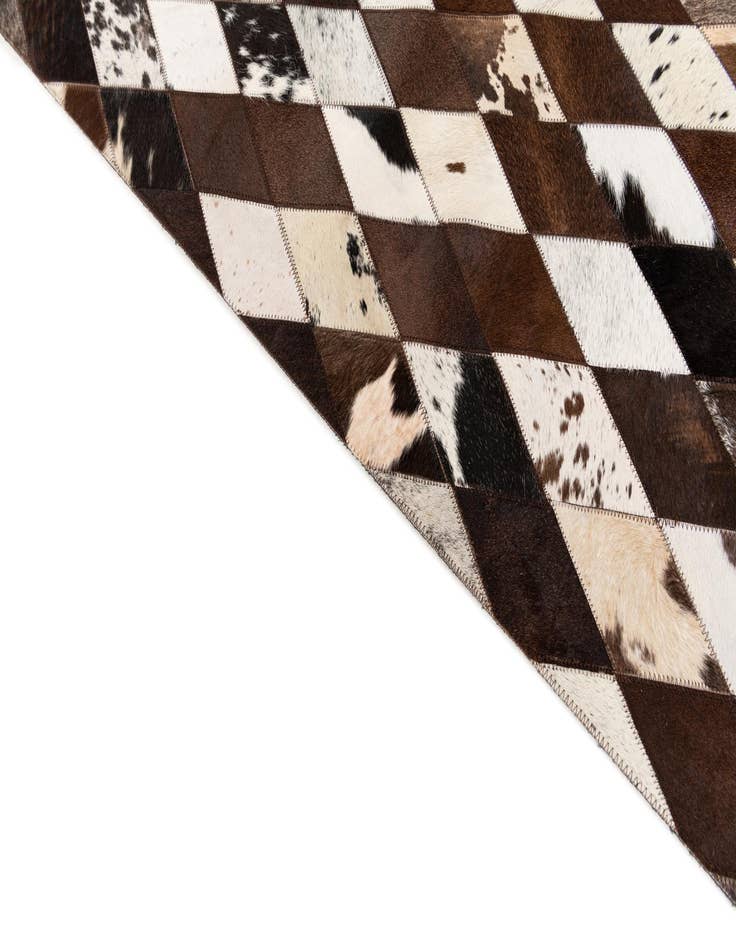 Detail image of 5' 1 x 8' 1 Cowhide Stocks Rug