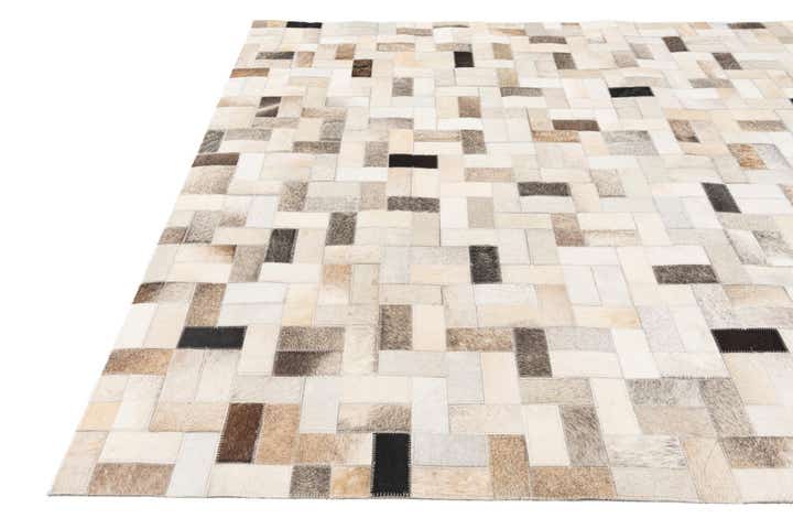 5' x 7' 11 Cowhide Stocks Rug