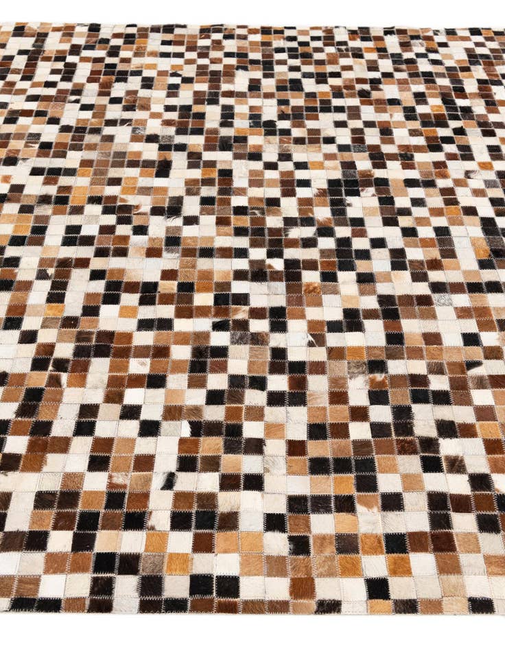 Detail image of 5' 5 x 7' 5 Cowhide Stocks Rug