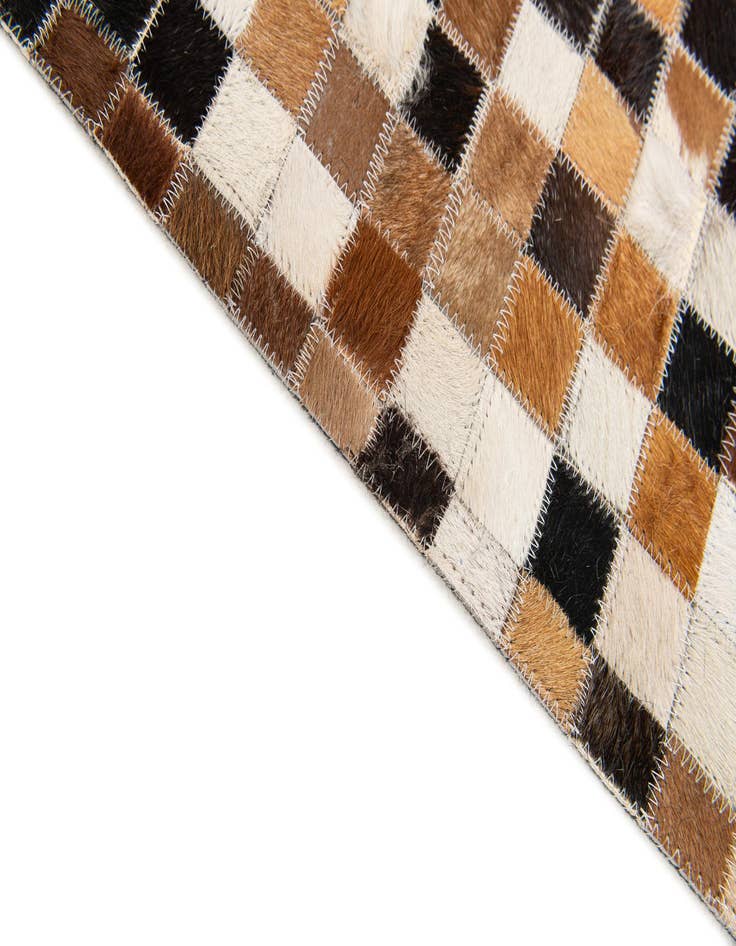 Detail image of 5' 5 x 7' 5 Cowhide Stocks Rug