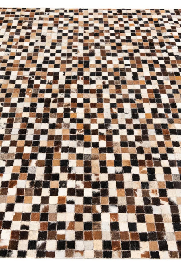 Detail image of 5' 3 x 7' 7 Cowhide Stocks Rug