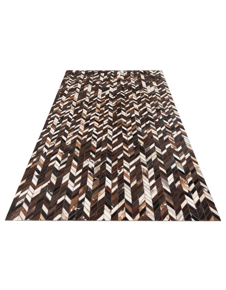 Detail image of 4' 11 x 8' Cowhide Stocks Rug