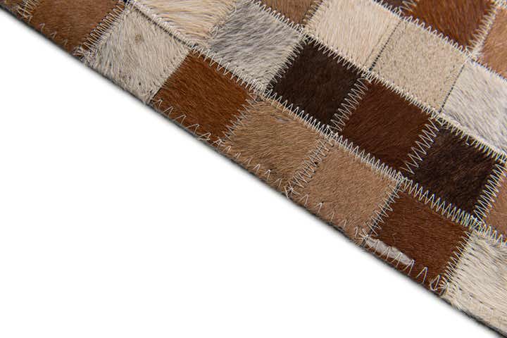 5' x 7' 10 Cowhide Stocks Rug