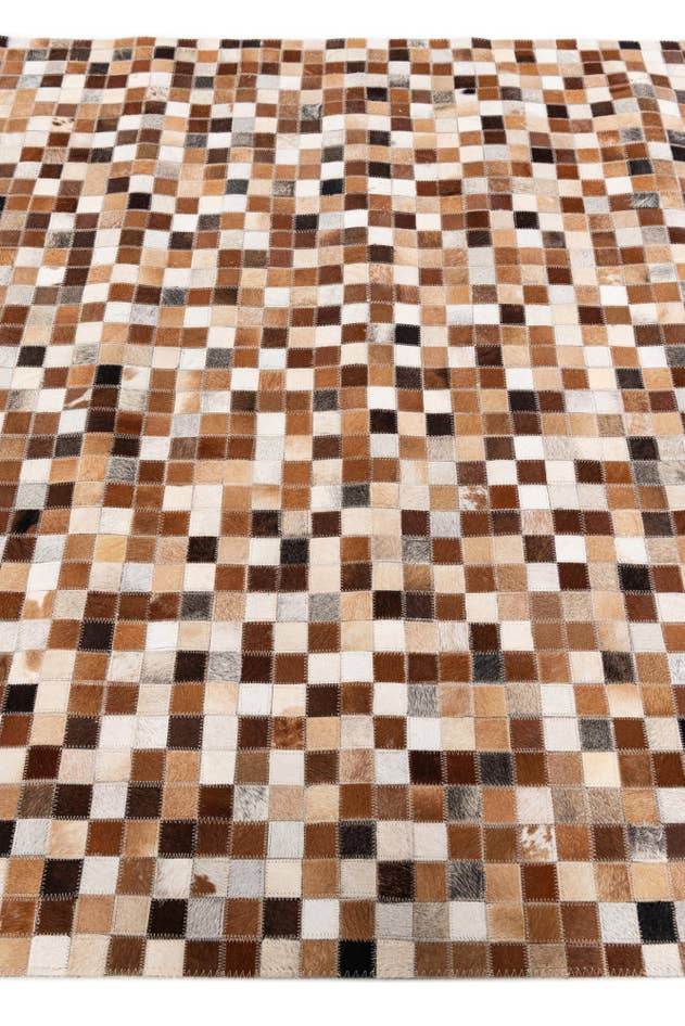 Detail image of 5' x 7' 11 Cowhide Stocks Rug