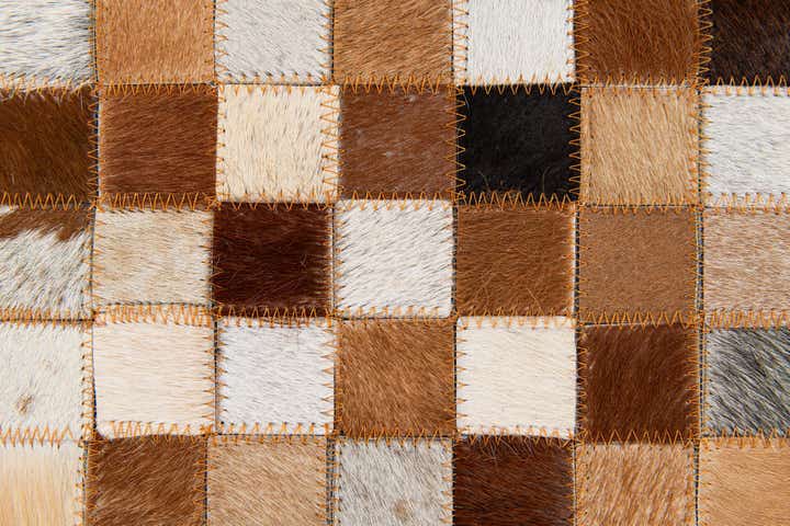5' 2 x 8' Cowhide Stocks Rug