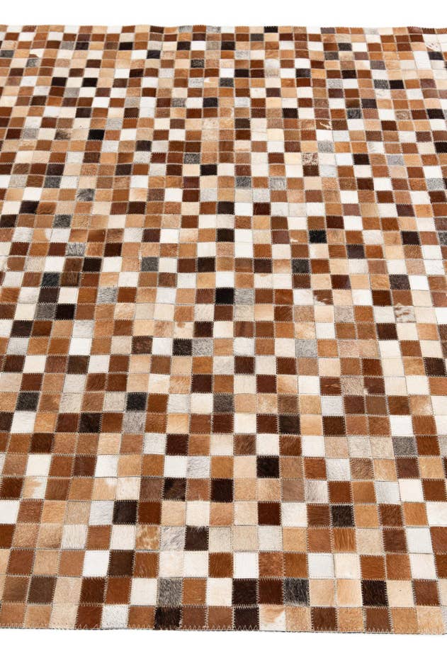 Detail image of 5' x 7' 11 Cowhide Stocks Rug