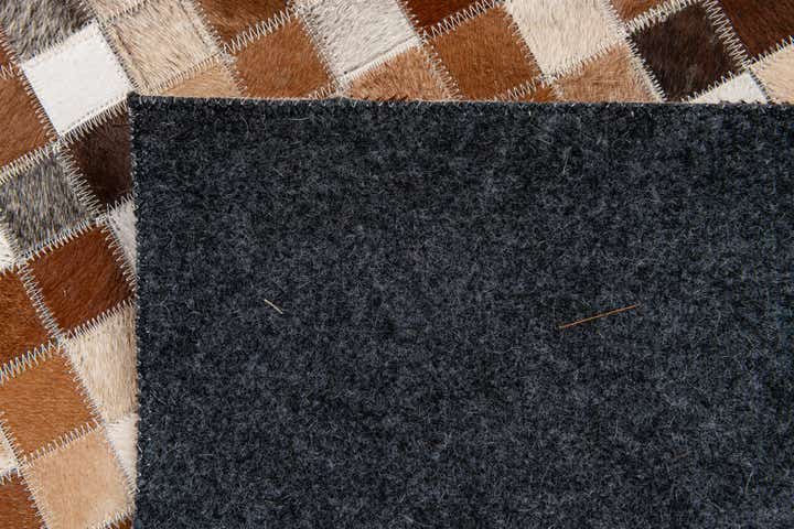5' 1 x 7' 11 Cowhide Stocks Rug