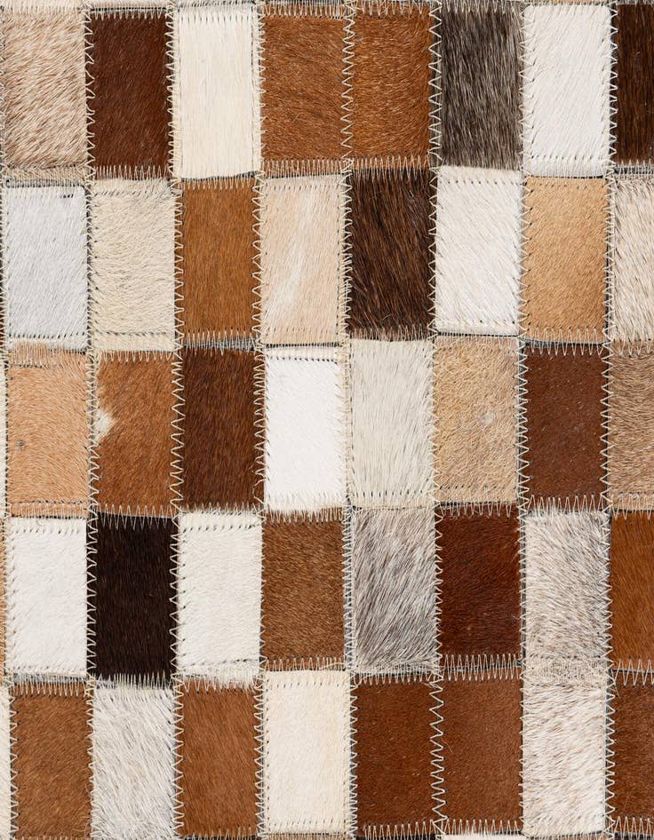 Detail image of 5' 1 x 7' 11 Cowhide Stocks Rug