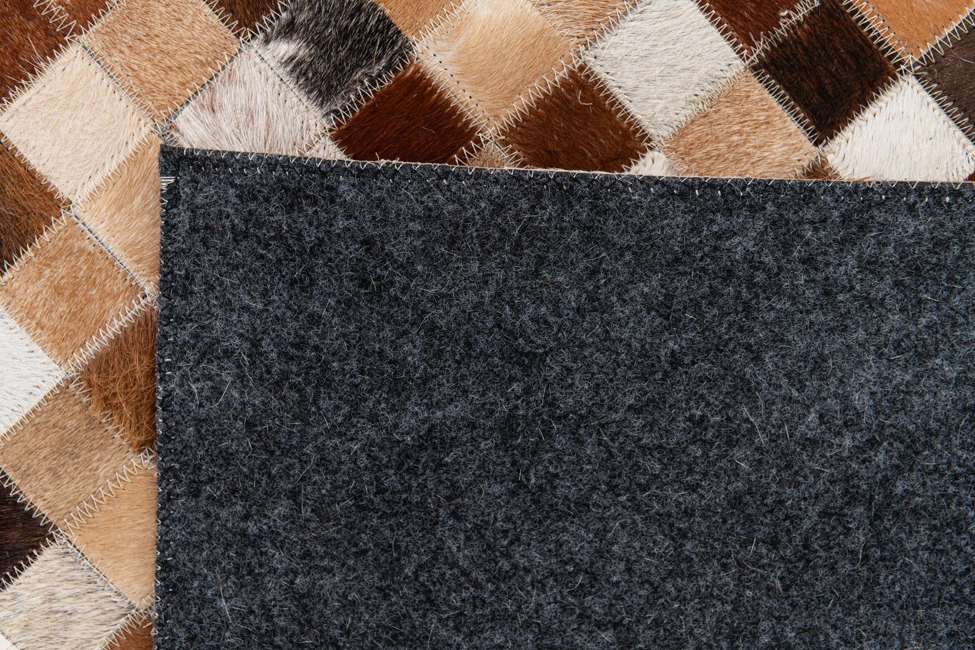 5' x 7' 10 Cowhide Stocks Rug