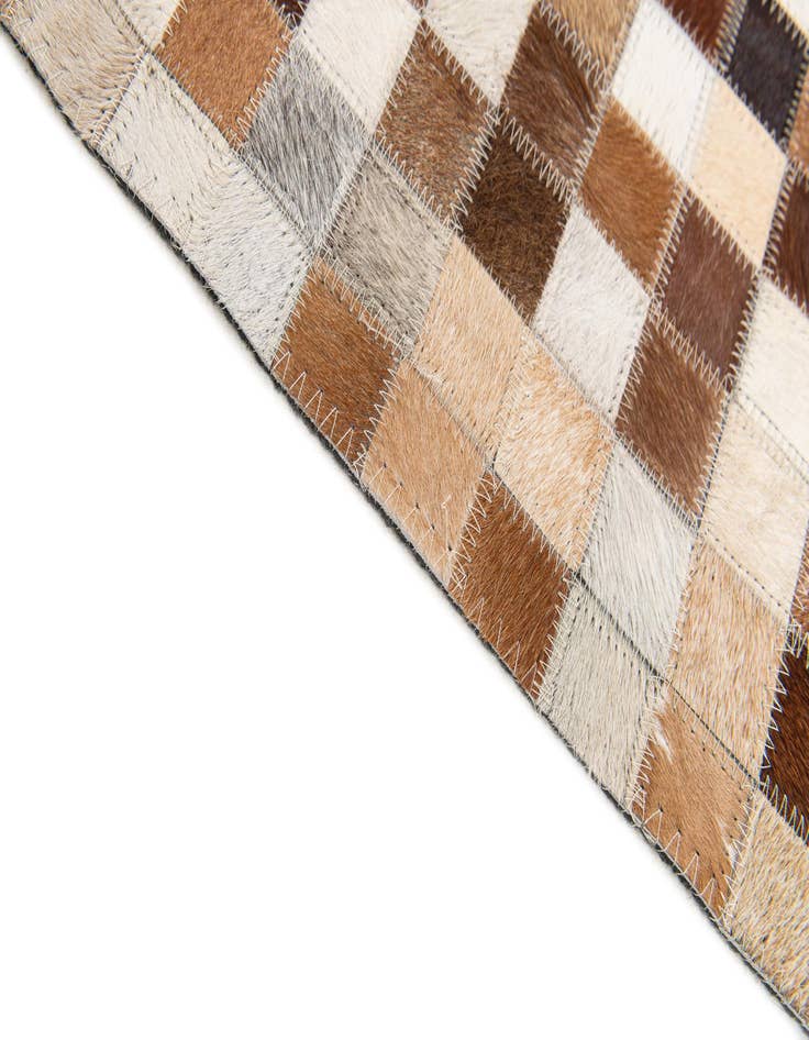 Detail image of 5' 1 x 7' 10 Cowhide Stocks Rug