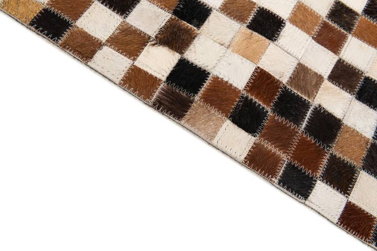Detail image of 5' 6 x 7' 8 Cowhide Stocks Rug