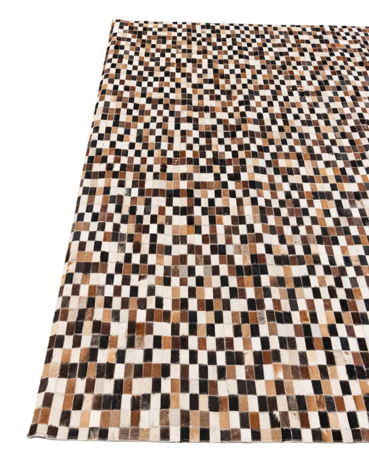 Detail image of 5' 5 x 7' 6 Cowhide Stocks Rug
