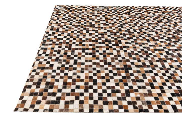 5' 5 x 7' 6 Cowhide Stocks Rug