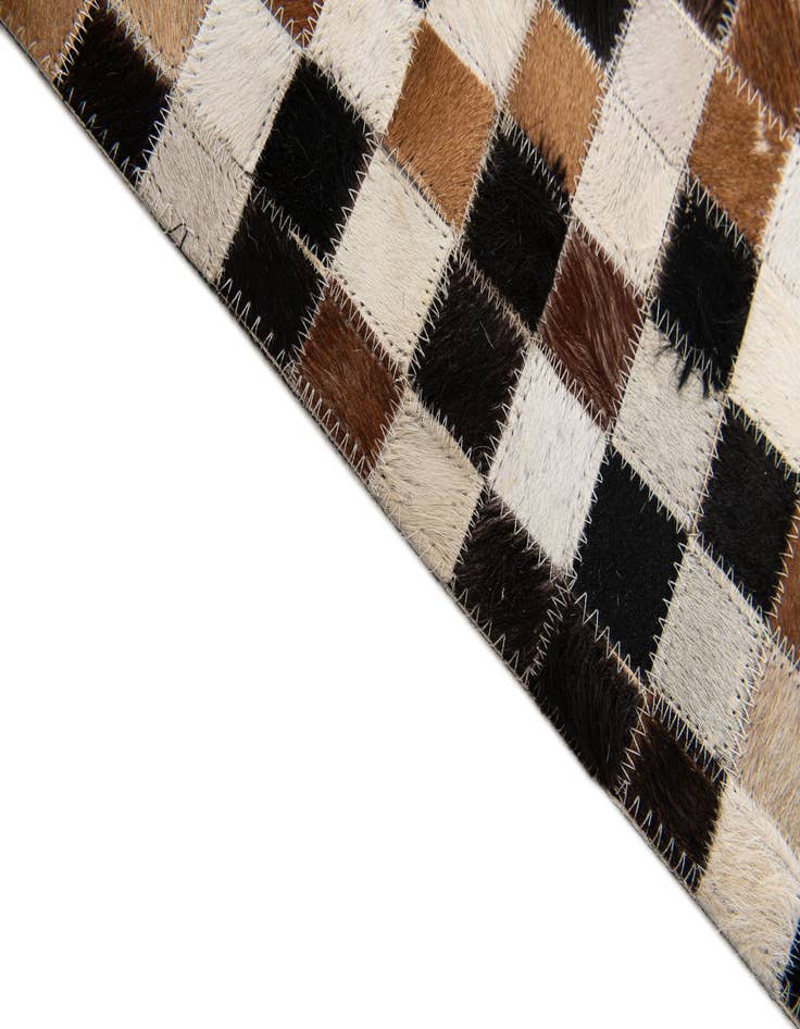 Detail image of 5' 5 x 7' 6 Cowhide Stocks Rug