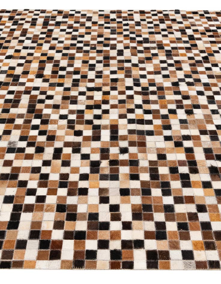 Detail image of 5' 6 x 7' 7 Cowhide Stocks Rug