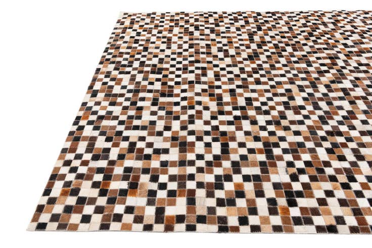 Detail image of 5' 7 x 7' 9 Cowhide Stocks Rug