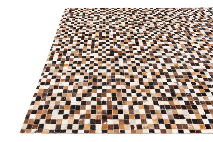 Detail image of 5' 4 x 7' 6 Cowhide Stocks Rug