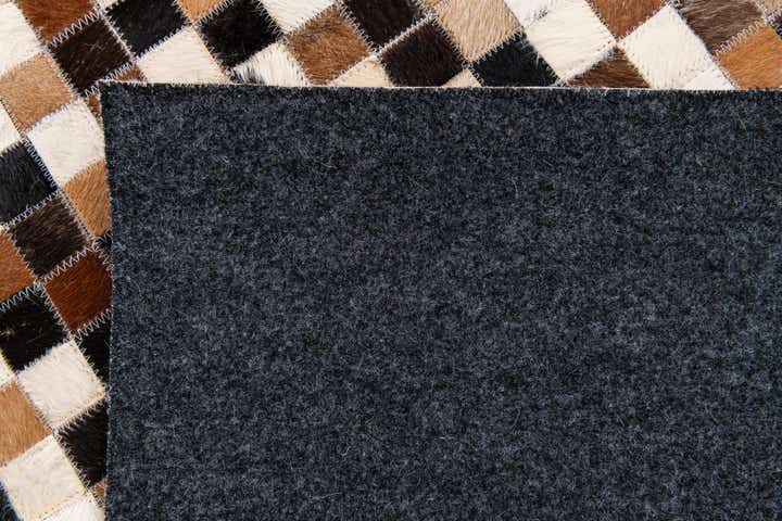 5' 4 x 7' 6 Cowhide Stocks Rug