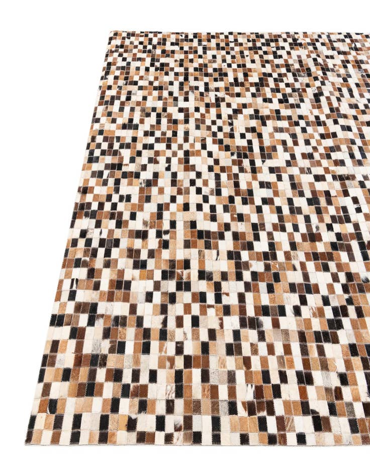 Detail image of 5' 5 x 7' 8 Cowhide Stocks Rug