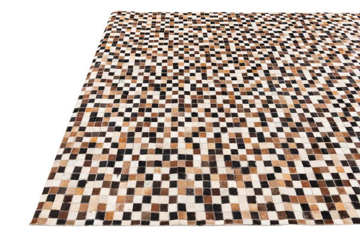 Detail image of 5' 6 x 7' 7 Cowhide Stocks Rug