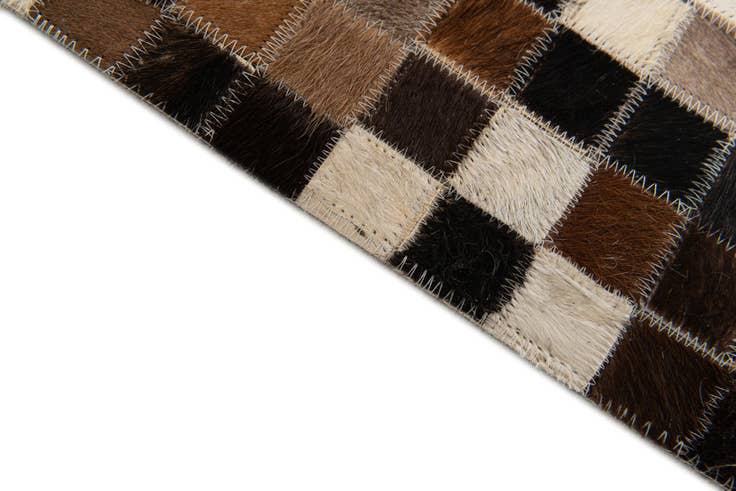 Detail image of 5' 3 x 7' 6 Cowhide Stocks Rug