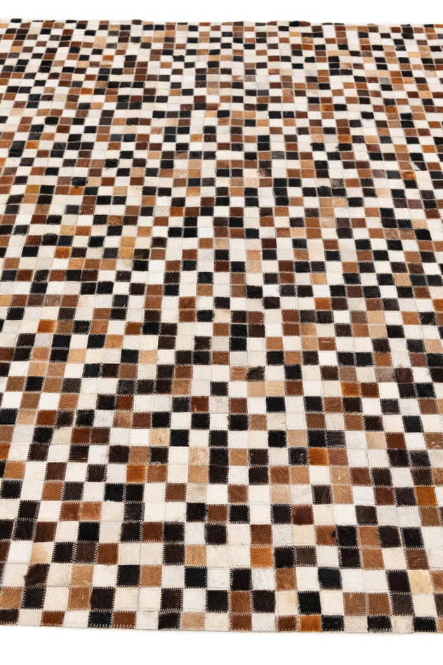 Detail image of 5' 6 x 7' 8 Cowhide Stocks Rug
