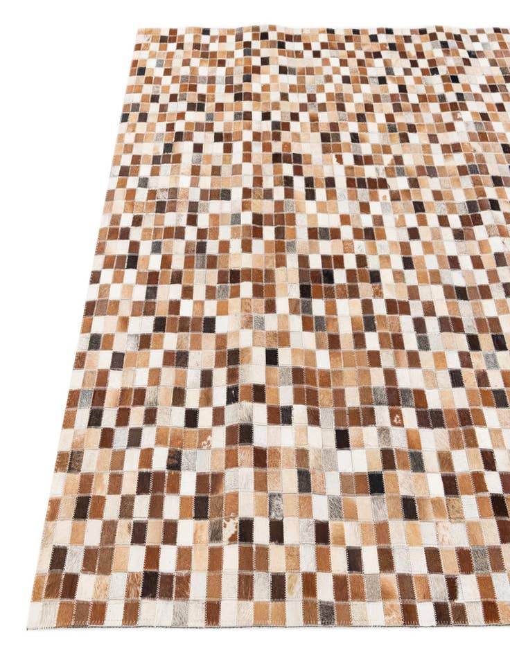 Detail image of 5' x 7' 10 Cowhide Stocks Rug
