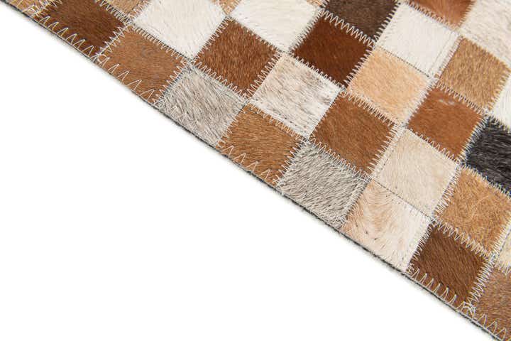 5' x 7' 10 Cowhide Stocks Rug