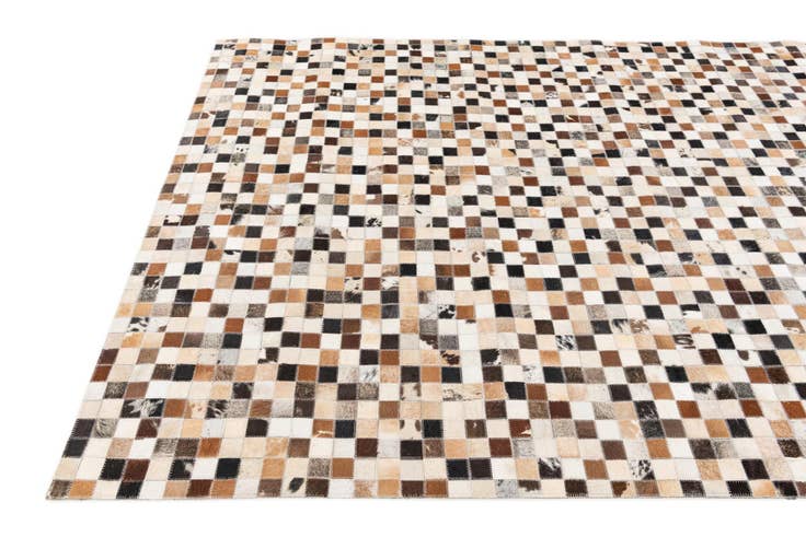 Detail image of 5' x 7' 11 Cowhide Stocks Rug