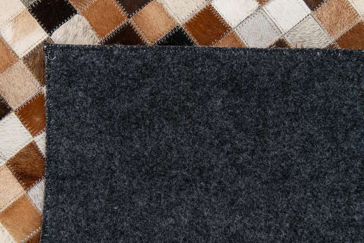 5' 1 x 7' 11 Cowhide Stocks Rug