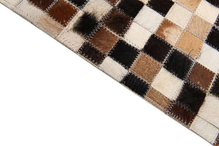 5' 6 x 7' 6 Cowhide Stocks Rug