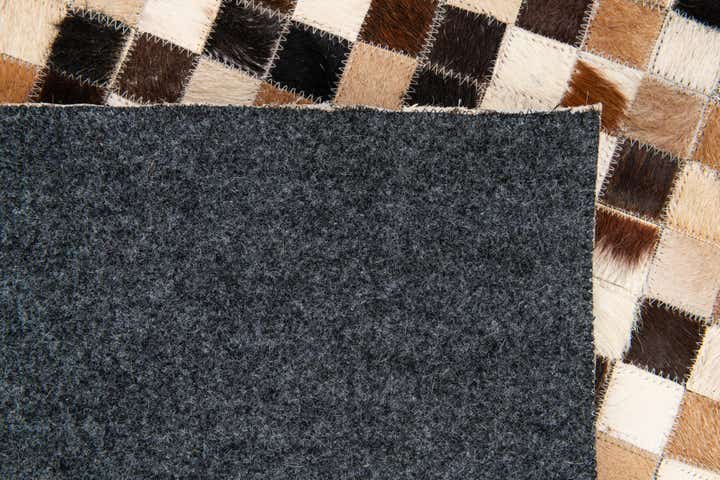 5' 5 x 7' 7 Cowhide Stocks Rug