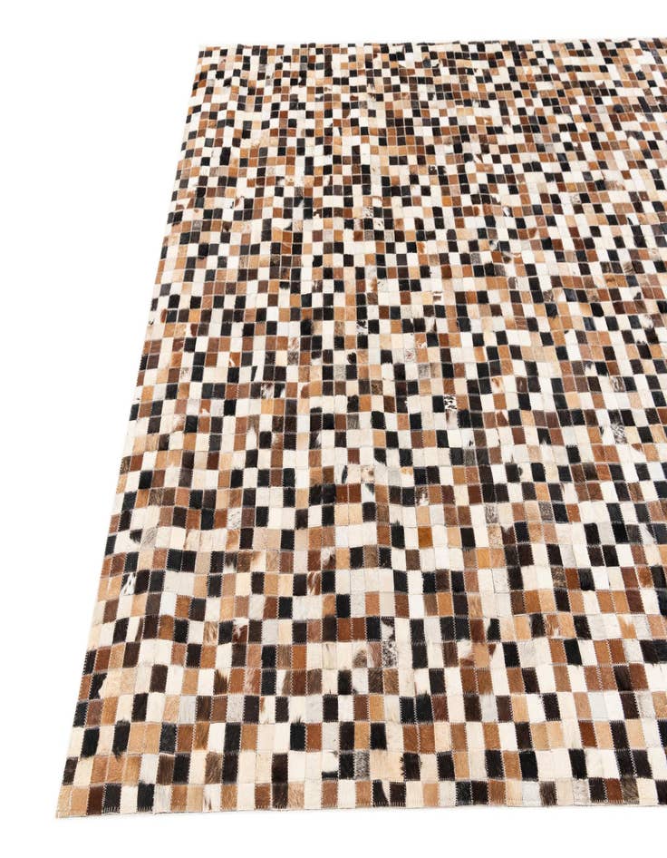 Detail image of 5' 5 x 7' 7 Cowhide Stocks Rug