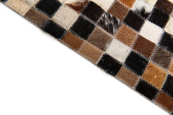 5' 5 x 7' 7 Cowhide Stocks Rug