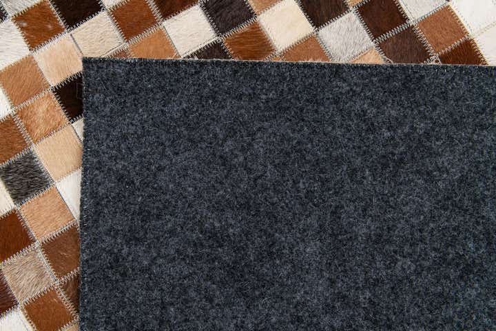 5' 1 x 7' 11 Cowhide Stocks Rug