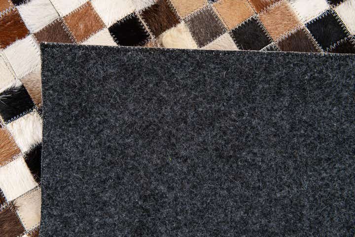 5' 3 x 7' 6 Cowhide Stocks Rug